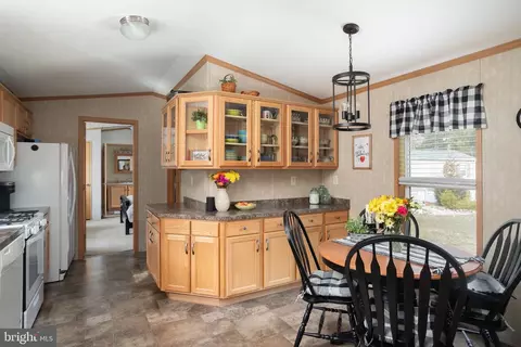 40 Magnolia Ln, Tabernacle, NJ 08088 photo 14