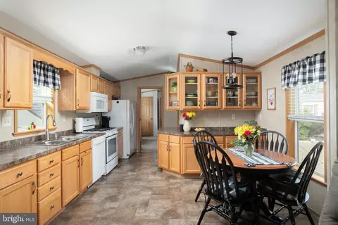 40 Magnolia Ln, Tabernacle, NJ 08088 photo 13