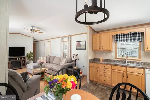 40 Magnolia Ln, Tabernacle, NJ 08088 photo 16