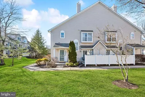 1608 Wharton Rd, Mount Laurel, NJ 08054