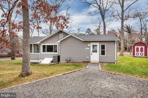 103 Phillips Ave, Browns Mills, NJ 08015