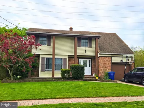 1109 Park Ct, Cinnaminson, NJ 08077