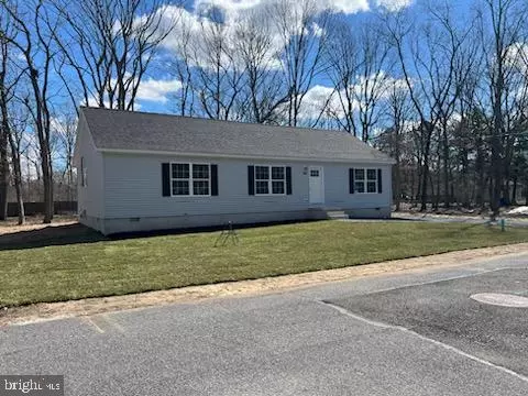 100 Bluebird St, Browns Mills, NJ 08015