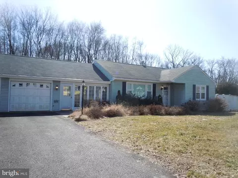 1190 Monmouth Rd, Eastampton, NJ 08060