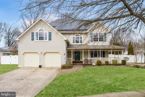 1342 Maple Ave, Roebling, NJ 08554
