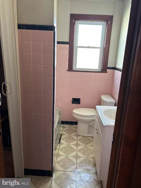 Bath - 20 E Washington St, Riverside, NJ 08075 photo 1 of 1