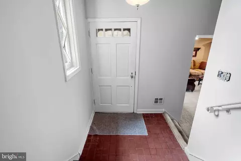 Entry Way - 413 Wayne Dr, Cinnaminson, NJ 08077 photo 1 of 1