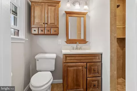 Bath - 413 Wayne Dr, Cinnaminson, NJ 08077 photo 1 of 6