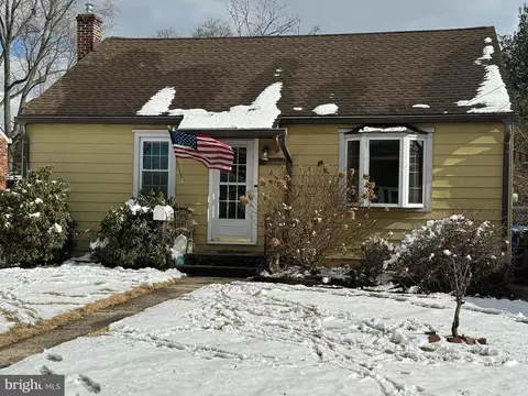 8 Pancoast Blvd, Delran, NJ 08075