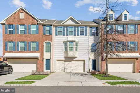 205 Nathan Dr, Cinnaminson, NJ 08077