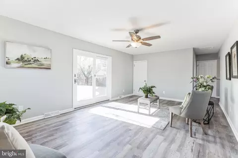 Living - 370 S Maple Ave, Maple Shade, NJ 08052 photo 7 of 7