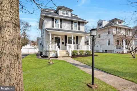 812 Washington Ave, Palmyra, NJ 08065