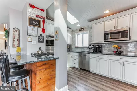 Kitchen - 500 Walnut St, Delanco, NJ 08075 photo 3 of 5