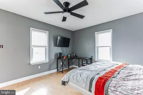 Bedroom - 500 Walnut St, Delanco, NJ 08075 photo 3 of 5