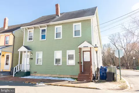 46 W Monroe St, Mount Holly, NJ 08060