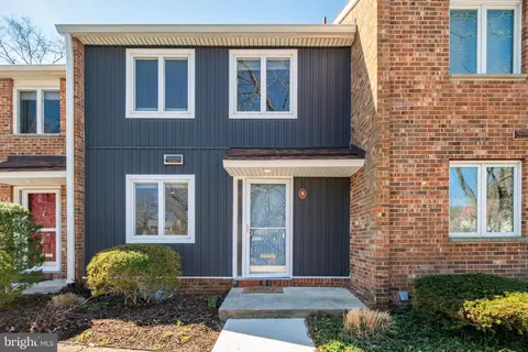 6 S Close, Moorestown, NJ 08057