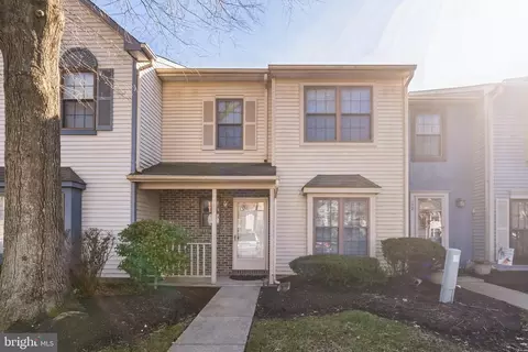 191 Crown Prince Dr, Marlton, NJ 08053