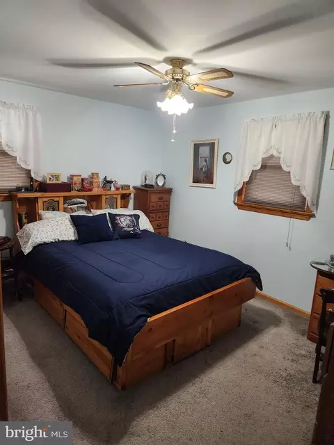 Bedroom - 36 Woodbine Ave, Maple Shade, NJ 08052 photo 1 of 4
