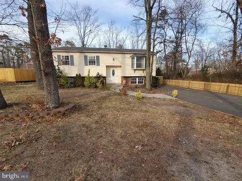 417 N Carolina Trl, Browns Mills, NJ 08015