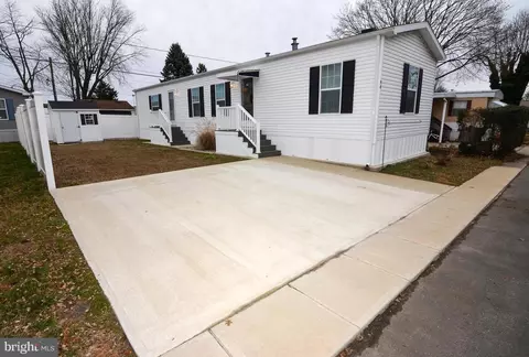 511 Wrightstown Sykesville Rd #94, Wrightstown, NJ 08562