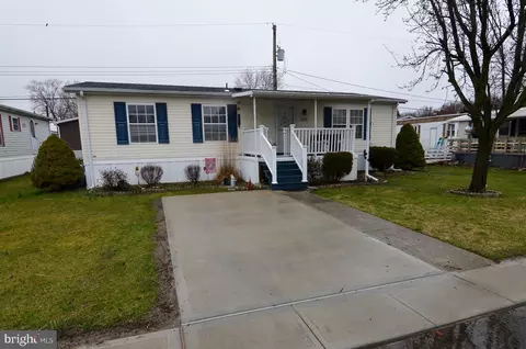 511 Wrightstown Sykesville Rd #113, Wrightstown, NJ 08562