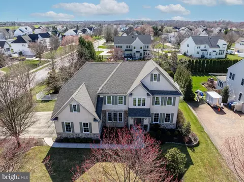 32 Shamrock Rd, Lumberton, NJ 08048