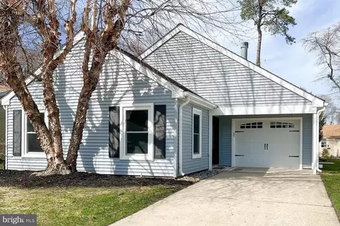37 Narberth Pl, Southampton, NJ 08088