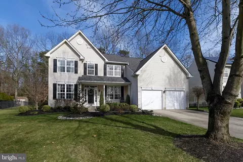 46 Bancroft Ln, Hainesport, NJ 08036