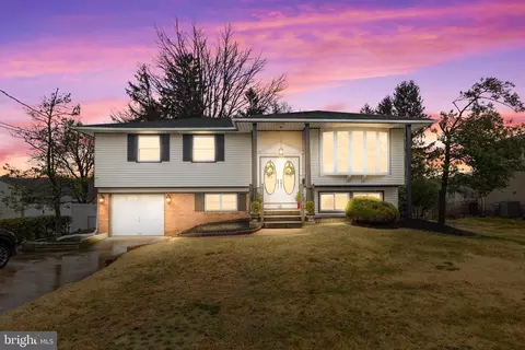 46 Haines Mill Rd, Delran, NJ 08075