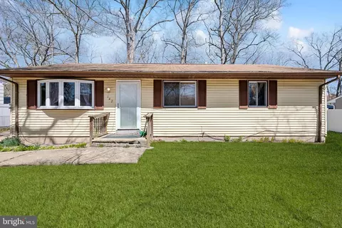 142 Garden Ave, Browns Mills, NJ 08015