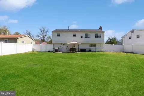 Exterior - 907 Russo Dr, Westampton, NJ 08060 photo 4 of 4