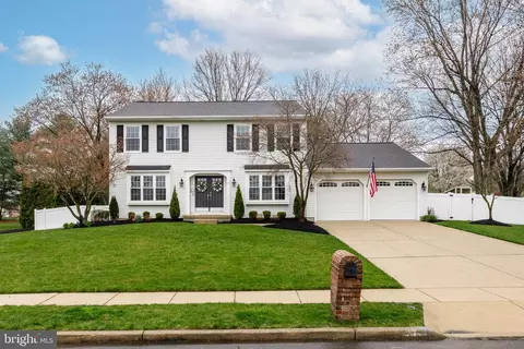 17 Easton Way, Hainesport, NJ 08036