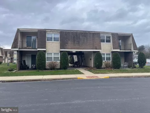 11 4 Florence Tollgate Pl, Florence, NJ 08518