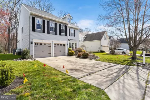 47 Longbridge Dr, Mount Laurel, NJ 08054 photo 3