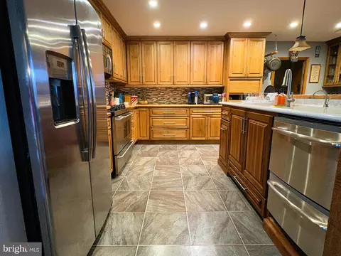54 Trinity Turn Turn, Willingboro, NJ 08046