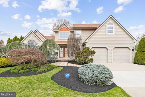 109 Hastings Pl, Cinnaminson, NJ 08077