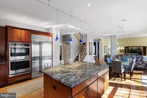 Kitchen - 5 Armstrong Dr, Moorestown, NJ 08057 photo 5 of 6