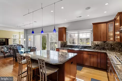 Kitchen - 5 Armstrong Dr, Moorestown, NJ 08057 photo 6 of 6