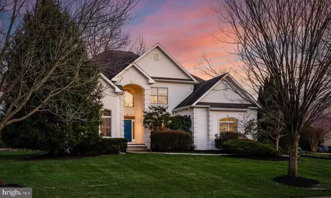 Exterior - 5 Armstrong Dr, Moorestown, NJ 08057 photo 2 of 9