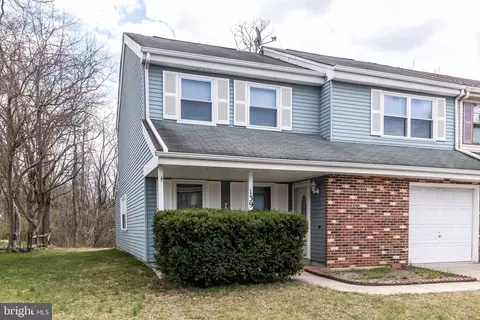 139 Calderwood Ln, Mount Laurel, NJ 08054