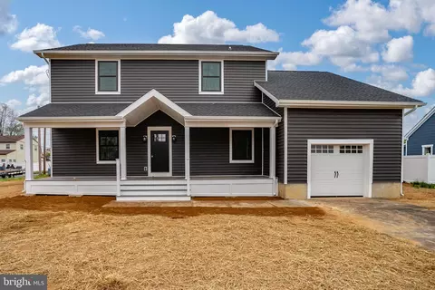 250 E 4th St, Florence, NJ 08518