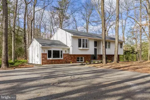 1312 Mount Laurel Rd, Hainesport, NJ 08036