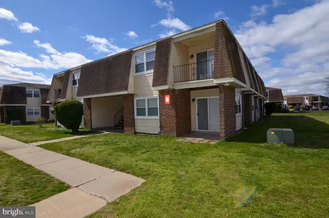 35 Florence Tollgate Pl # -4, Florence, NJ 08518