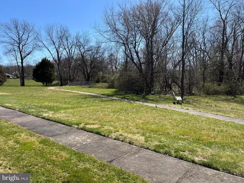 Exterior - 14 E Berwin Way, Mount Laurel, NJ 08054 photo 5 of 5