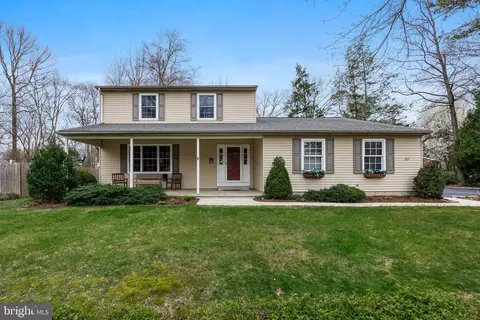 20 Essex Ct, Marlton, NJ 08053