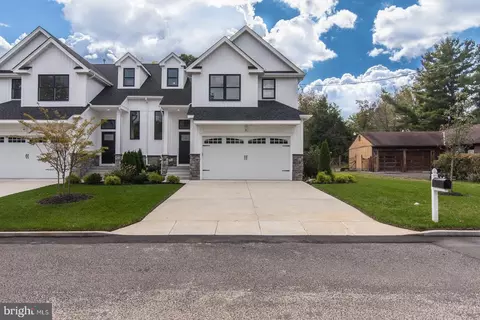 108 Mulberry St, Delran, NJ 08075