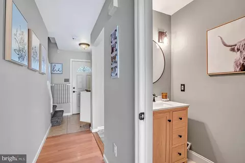 Bath - 213 River Ct, Bordentown, NJ 08505 photo 2 of 2
