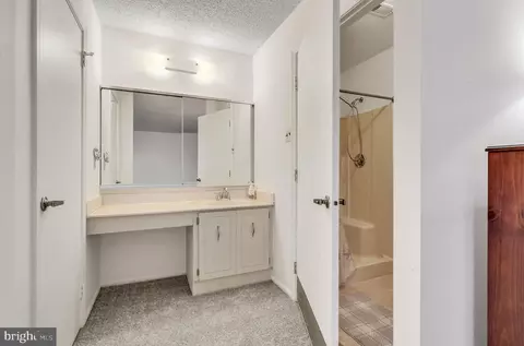 Bath - 6 Pardee Ct, Mount Laurel, NJ 08054 photo 1 of 3