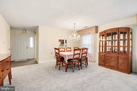 Dining - 6 Pardee Ct, Mount Laurel, NJ 08054 photo 2 of 3