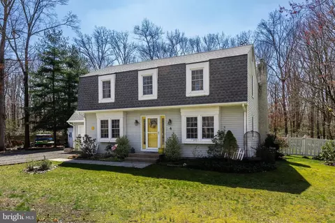4 Meetinghouse Ct, Shamong, NJ 08088